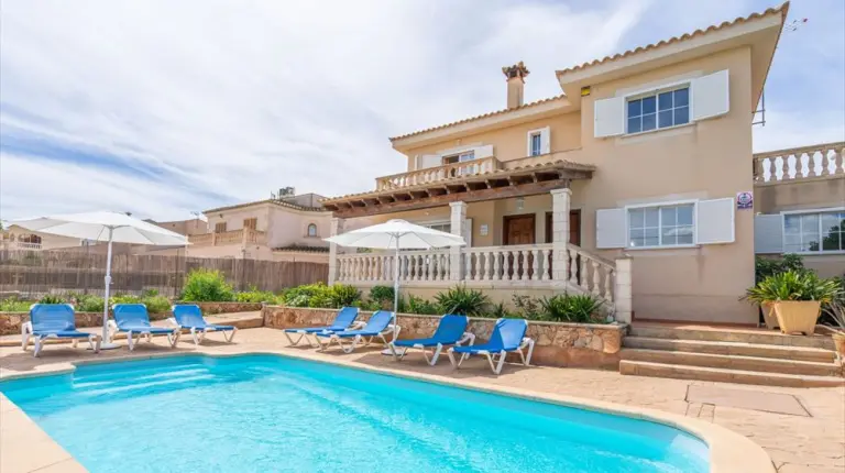 Villa con piscina de Portic Villas en Mallorca